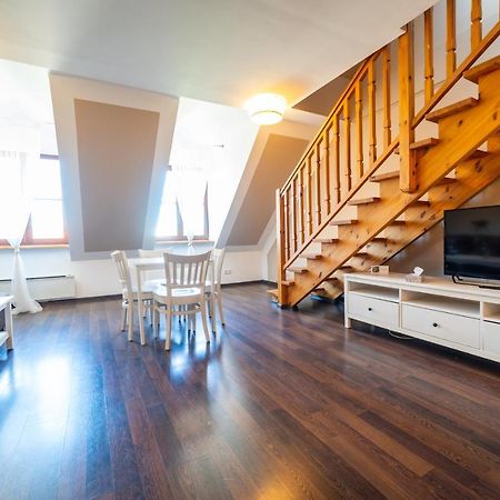 Apartamenty Portowe Mikołajki Exteriör bild