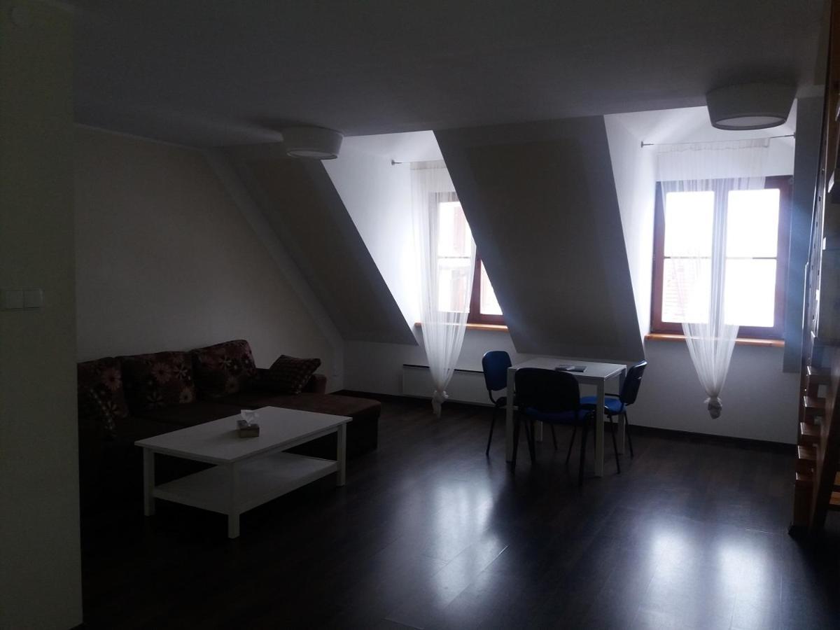Apartamenty Portowe Mikołajki Exteriör bild