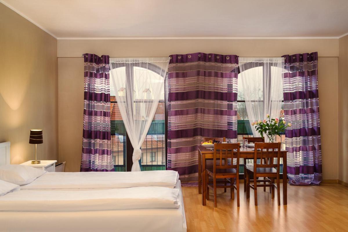 Apartamenty Portowe Mikołajki Exteriör bild