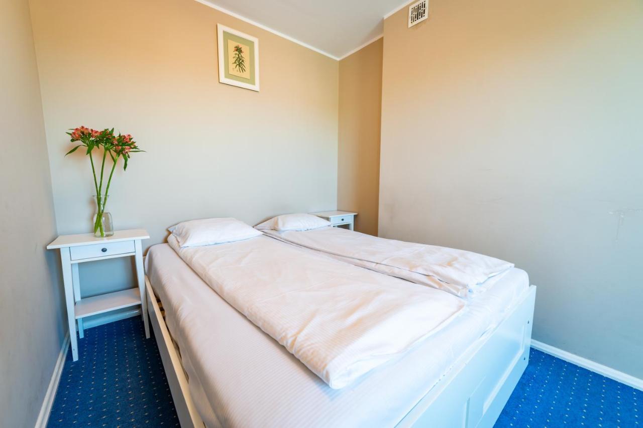 Apartamenty Portowe Mikołajki Exteriör bild