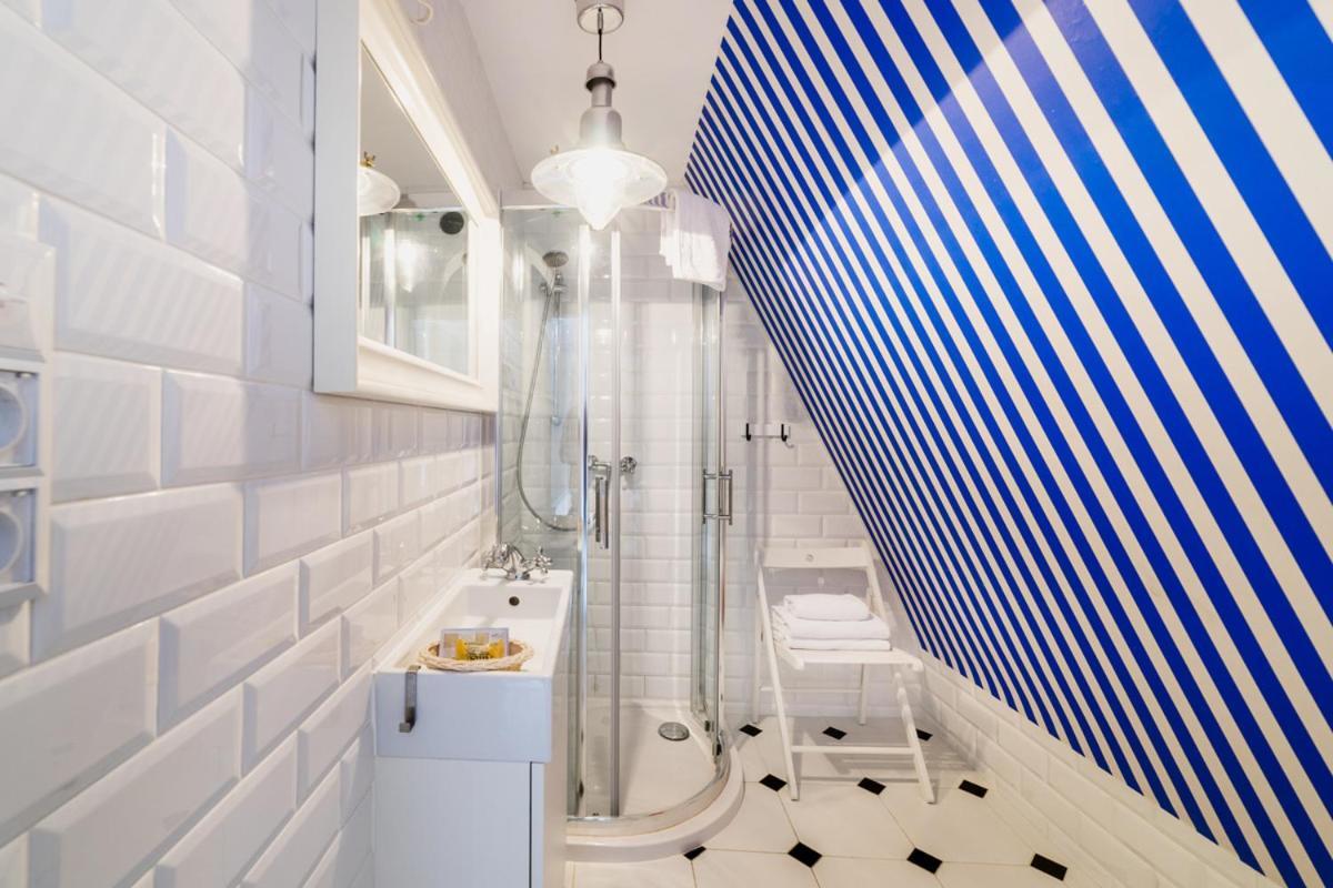 Apartamenty Portowe Mikołajki Exteriör bild